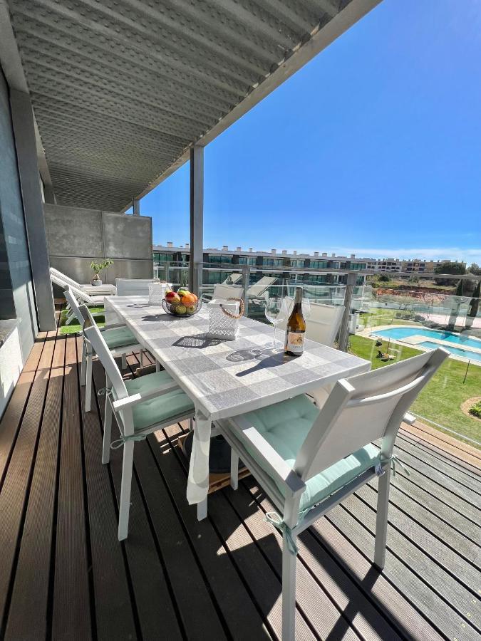 Superbe Appartement Spacieux Avec Terrasse Vue Piscine Vilamoura Luaran gambar